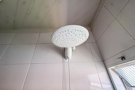 Casa para alugar com 200m², 2 quartos e 2 vagas Casa para alugar com 200m², 2 quartos e 2 vagasBanheiro da Suíte