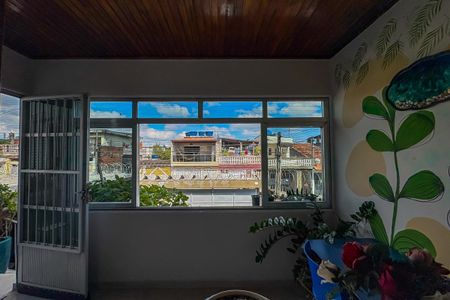 Casa para alugar com 200m², 2 quartos e 2 vagas Casa para alugar com 200m², 2 quartos e 2 vagasVista da Sala