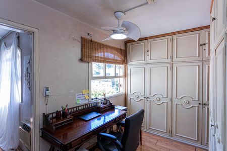 Casa à venda com 162m², 3 quartos e 1 vagaHome office - suite