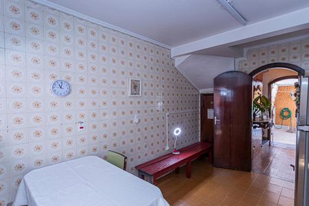 Casa à venda com 162m², 3 quartos e 1 vagaCozinha e copa