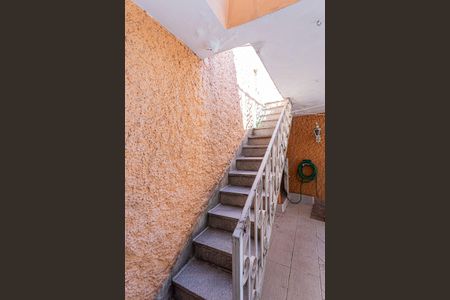 Casa à venda com 162m², 3 quartos e 1 vagaEscada