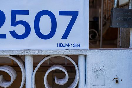 Casa à venda com 162m², 3 quartos e 1 vagaCódigo