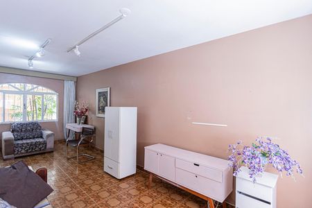 Casa à venda com 162m², 3 quartos e 1 vagaSala