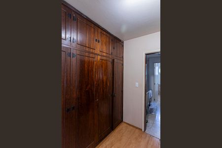 Casa à venda com 162m², 3 quartos e 1 vagaCloset - suite