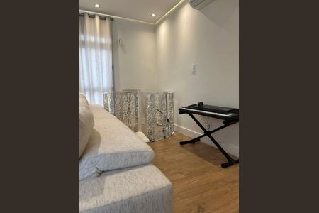 Casa à venda com 3 quartos, 239m² em Jardim Franca, São Paulo
