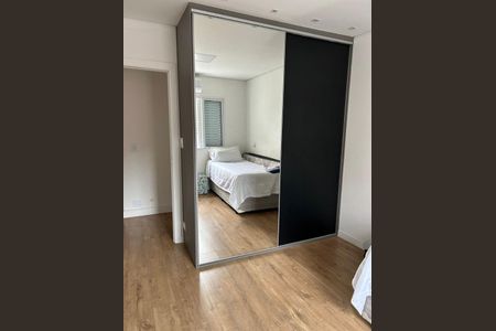 Casa à venda com 239m², 3 quartos e 4 vagas