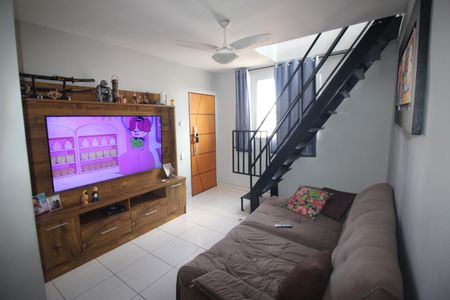 Sala de apartamento à venda com 3 quartos, 79m² em Santa Cruz, Contagem