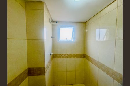 Apartamento para alugar com 60m², 2 quartos e 2 vagasBanheiro 2