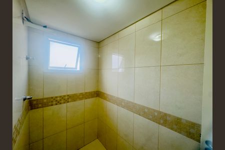 Apartamento para alugar com 60m², 2 quartos e 2 vagasBanheiro 2