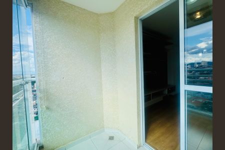 Varanda de apartamento para alugar com 2 quartos, 60m² em Vila Silveira, Guarulhos