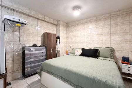 Casa à venda com 183m², 3 quartos e 2 vagasQuarto 2
