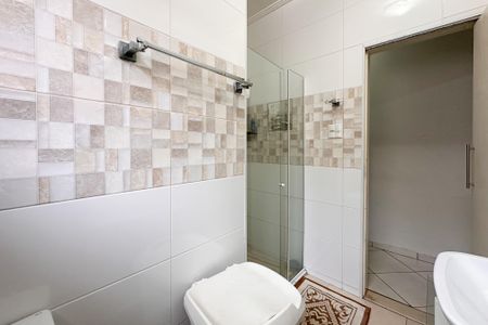 Casa à venda com 183m², 3 quartos e 2 vagasBanheiro Social