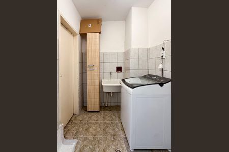 Casa à venda com 183m², 3 quartos e 2 vagasÁrea de Serviço 1