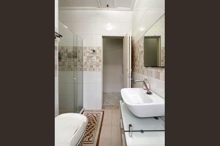 Casa à venda com 183m², 3 quartos e 2 vagasBanheiro Social