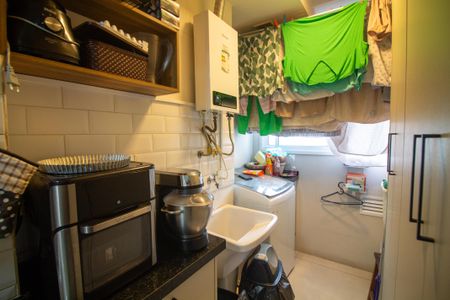 Apartamento à venda com 83m², 2 quartos e 1 vagaÁrea de Serviço