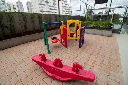 Apartamento à venda com 83m², 2 quartos e 1 vagaÁrea comum - Playground