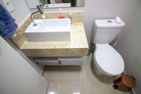 Apartamento à venda com 83m², 2 quartos e 1 vagaLavabo