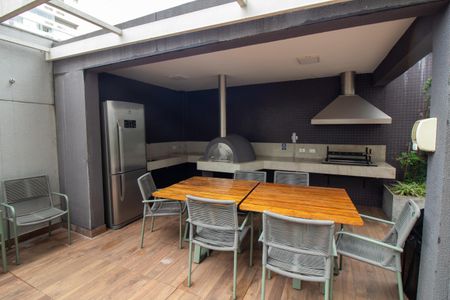 Apartamento à venda com 83m², 2 quartos e 1 vagaÁrea comum - Churrasqueira