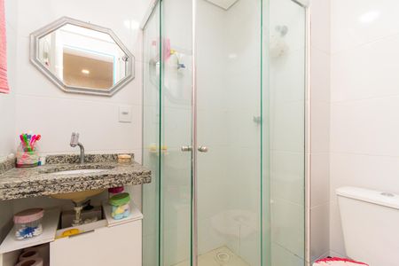 Apartamento à venda com 41m², 2 quartos e 1 vaga Apartamento à venda com 41m², 2 quartos e 1 vagaBanheiro