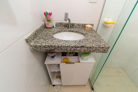 Apartamento à venda com 41m², 2 quartos e 1 vaga Apartamento à venda com 41m², 2 quartos e 1 vagaBanheiro