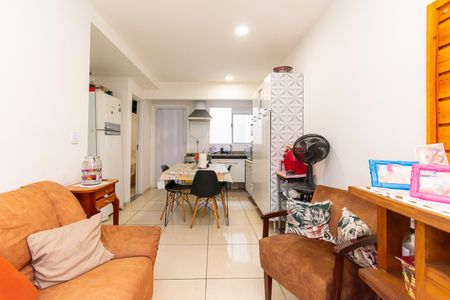 Apartamento à venda com 41m², 2 quartos e 1 vaga Apartamento à venda com 41m², 2 quartos e 1 vagaSala