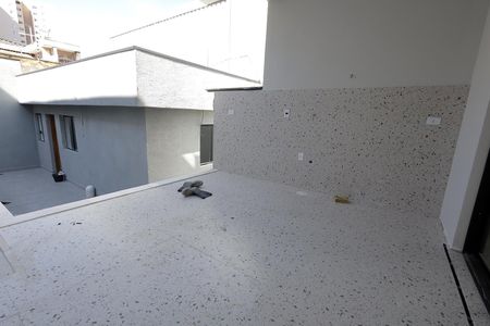 Casa para alugar com 270m², 3 quartos e sem vaga Casa para alugar com 270m², 3 quartos e sem vagaVaranda