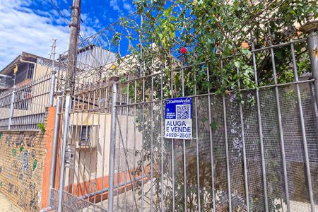 Apartamento à venda com 60m², 2 quartos e sem vagaFachada do Prédio com placa