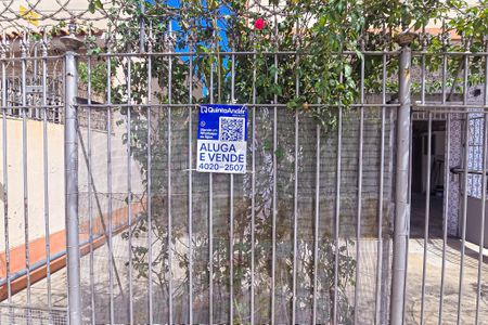 Apartamento à venda com 60m², 2 quartos e sem vagaFachada do Prédio com placa