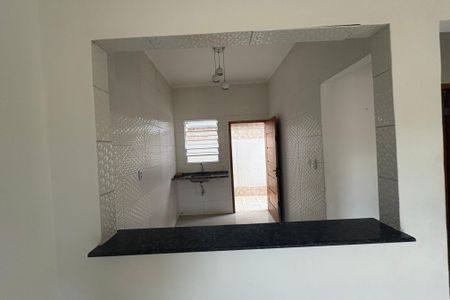 Casa para alugar com 70m², 1 quarto e 1 vaga Casa para alugar com 70m², 1 quarto e 1 vagaCozinha
