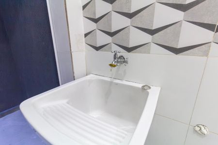 Apartamento para alugar com 45m², 2 quartos e sem vagaCozinha e Área de Serviço