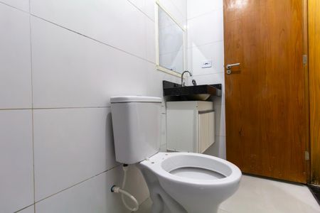 Apartamento para alugar com 45m², 2 quartos e sem vagaBanheiro