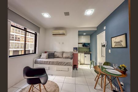 Studio à venda com 27m², 1 quarto e sem vaga