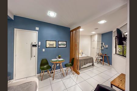 Studio à venda com 27m², 1 quarto e sem vaga