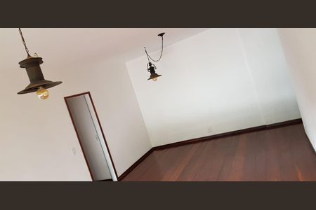 Apartamento à venda com 120m², 4 quartos e 2 vagasSala