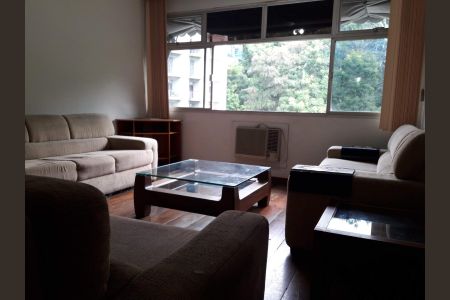 Apartamento à venda com 120m², 4 quartos e 2 vagasSala