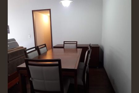 Apartamento à venda com 120m², 4 quartos e 2 vagasSala