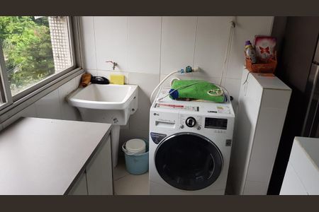Apartamento à venda com 120m², 4 quartos e 2 vagasÁrea de serviço