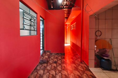 Casa para alugar com 50m², 1 quarto e 1 vaga Casa para alugar com 50m², 1 quarto e 1 vagaQuintal