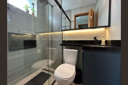 Casa de condomínio à venda com 216m², 3 quartos e 2 vagasBanheiro