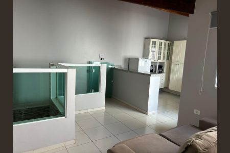 Casa de condomínio à venda com 216m², 3 quartos e 2 vagasedícula