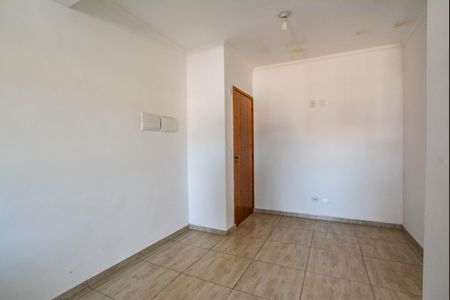 Sala de apartamento à venda com 2 quartos, 90m² em Jardim Silvana, Santo André