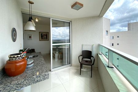 Apartamento à venda com 67m², 2 quartos e 2 vagasVaranda da Sala