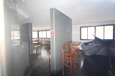 Apartamento para alugar com 75m², 2 quartos e 1 vagaÁrea Comum