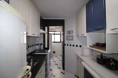 Apartamento para alugar com 75m², 2 quartos e 1 vagaCozinha