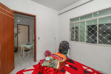 Casa para alugar com 166m², 4 quartos e 1 vagaQuarto