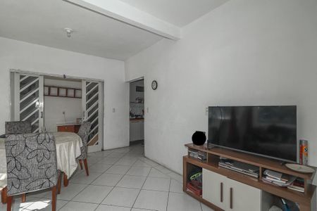 Sala de casa para alugar com 4 quartos, 166m² em Farrapos, Porto Alegre