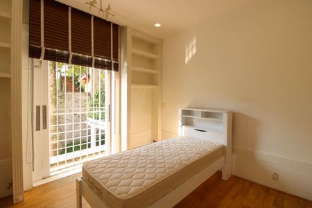 Casa à venda com 830m², 6 quartos e 5 vagas Casa à venda com 830m², 6 quartos e 5 vagasSuíte 3