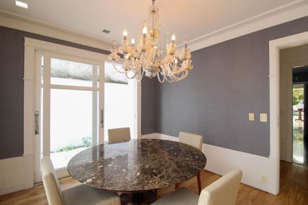 Casa à venda com 830m², 6 quartos e 5 vagas Casa à venda com 830m², 6 quartos e 5 vagasCopa