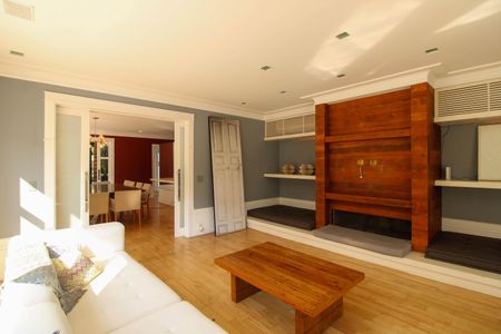 Casa à venda com 830m², 6 quartos e 5 vagas Casa à venda com 830m², 6 quartos e 5 vagasSala 2