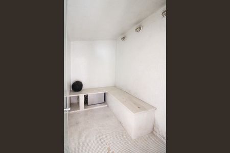 Casa à venda com 830m², 6 quartos e 5 vagas Casa à venda com 830m², 6 quartos e 5 vagasSauna